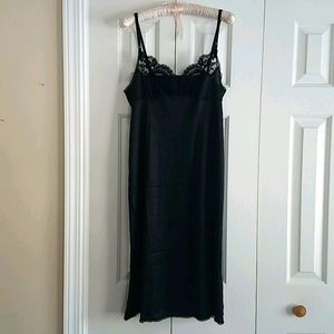 Vintage Vassarette Slip